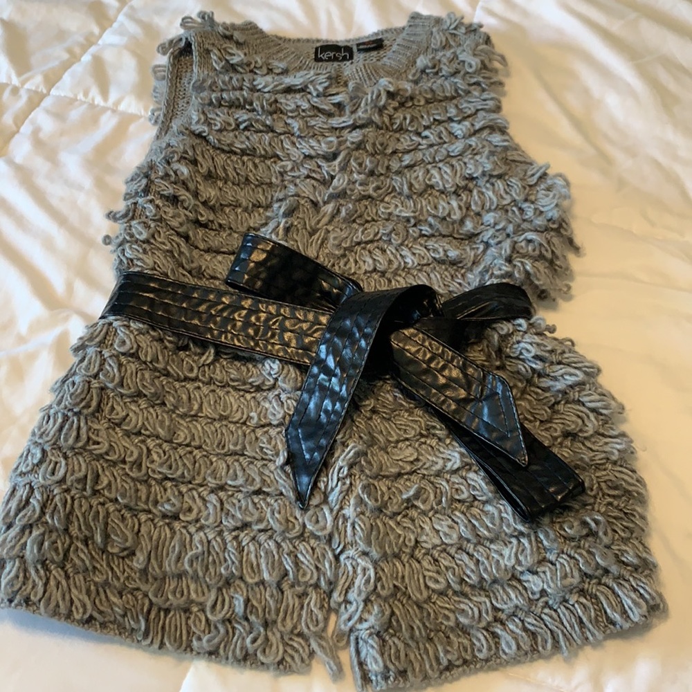 NWOT Knit Fringe Grey Vest